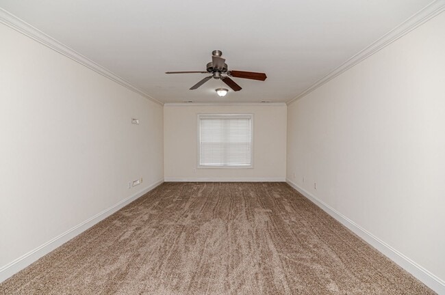 Building Photo - Perfectly Located 4-Bedroom Home Minutes from I-295, Hope Mills & Fort Bragg!