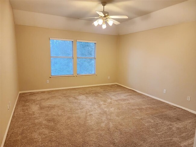 Building Photo - 3726 Harvey Penick Dr