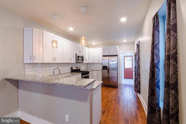 Building Photo - 1829 N 27th St