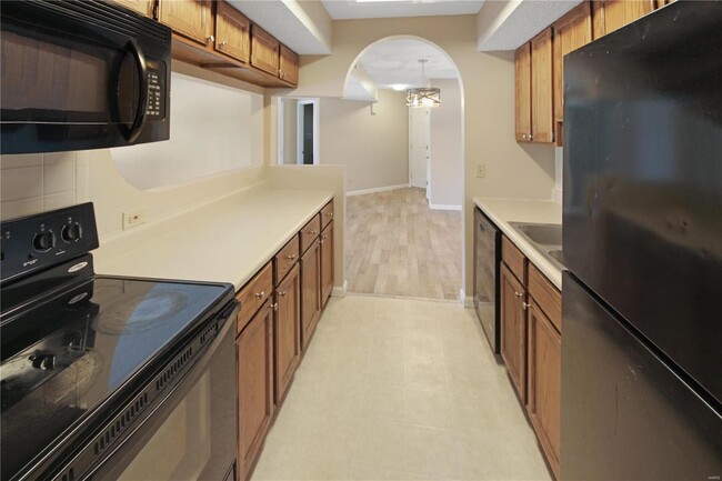 Building Photo - 326 Shirley Ridge Dr