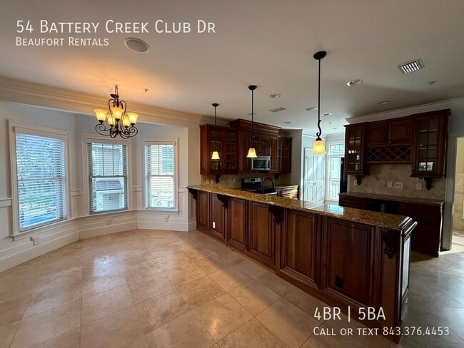 Building Photo - 54 Battery Crk Clb Dr