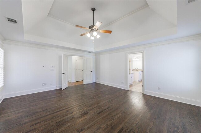 Building Photo - 1012 Madeline Ln