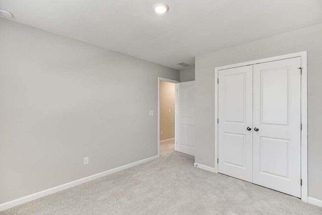 Building Photo - 160 Golden Eagle Pkwy