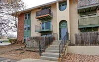 Building Photo - Well maintained Condo Westminster