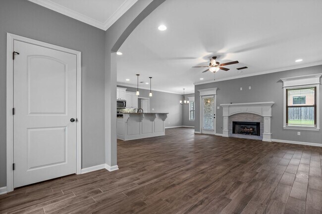 Building Photo - Millers Glen Rental!