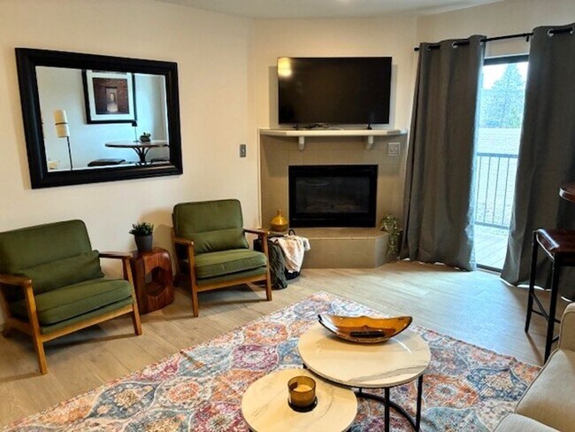 Building Photo - Long Term Rental- Frisco Bay Townhomes #408B