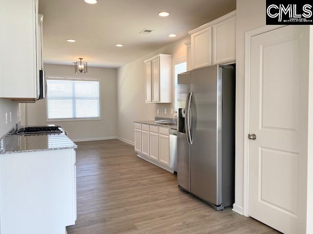 Building Photo - 712 Spring Cress Dr