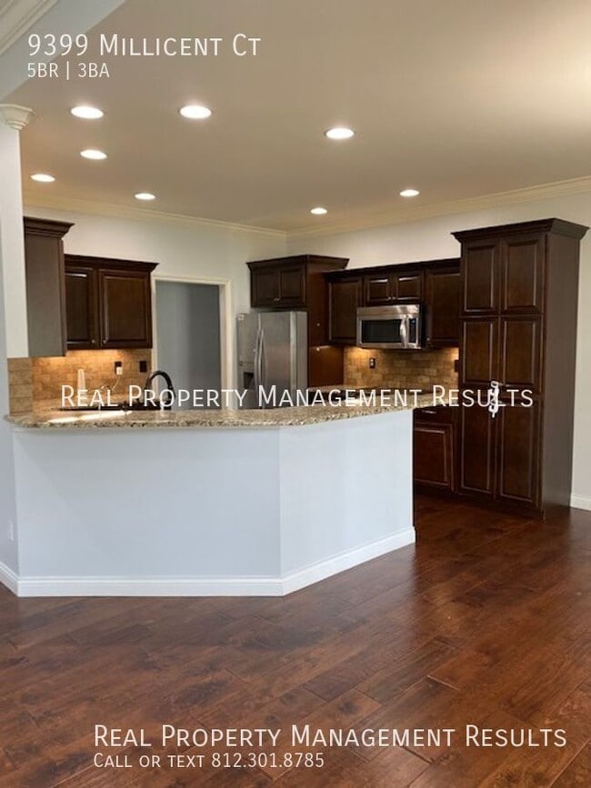 Building Photo - 9399 Millicent Ct