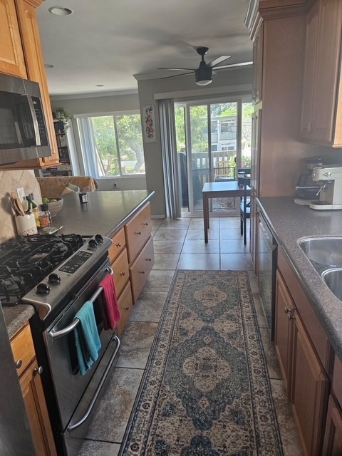 Building Photo - 3844 Groton St