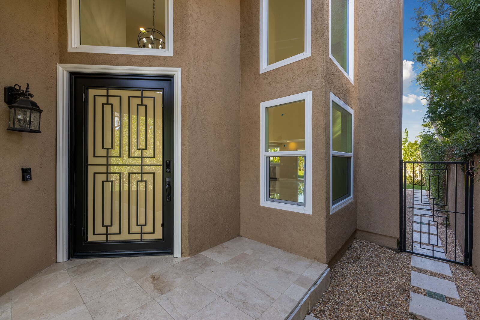 Building Photo - 24675 Vista Cerritos