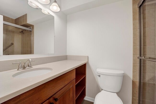 Building Photo - 1030 N State St