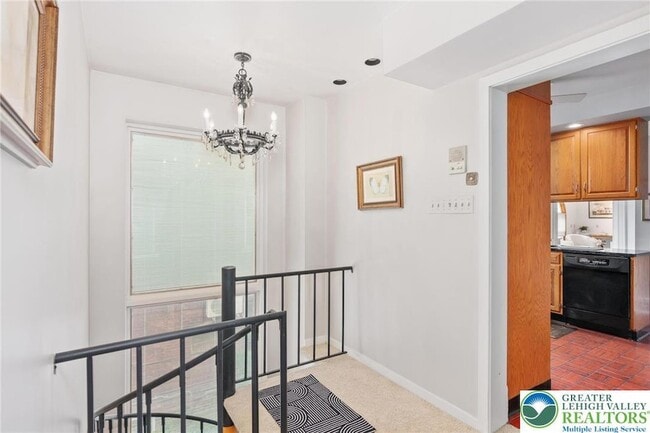 Building Photo - 1505-1509 Hamilton Street Unit Unit 2