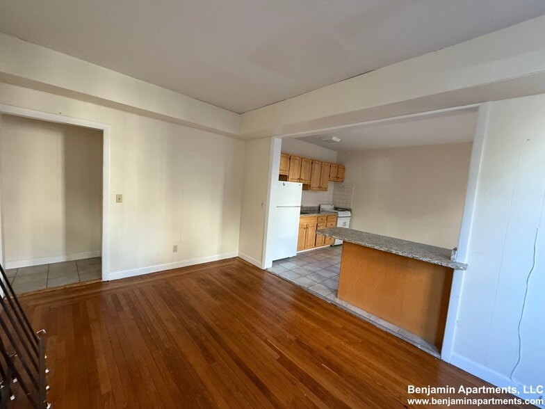 Building Photo - 1165 Commonwealth Ave