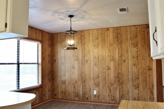 Building Photo - 1126 Jackson St