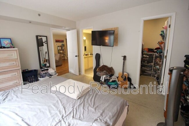 Building Photo - 1200 Braddock Pl
