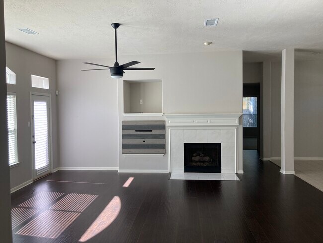 living room - 35 Auburn Path Dr