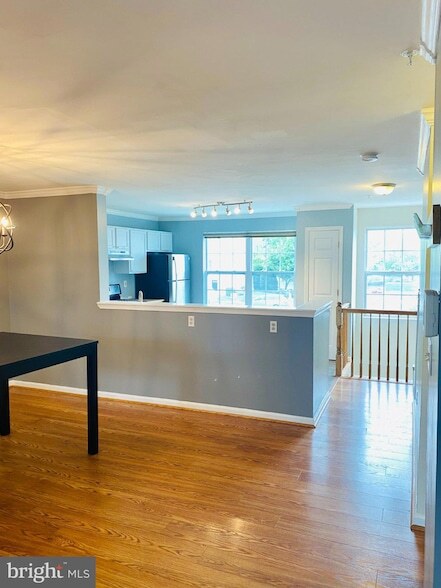 Building Photo - 8825 Goose Landing Cir