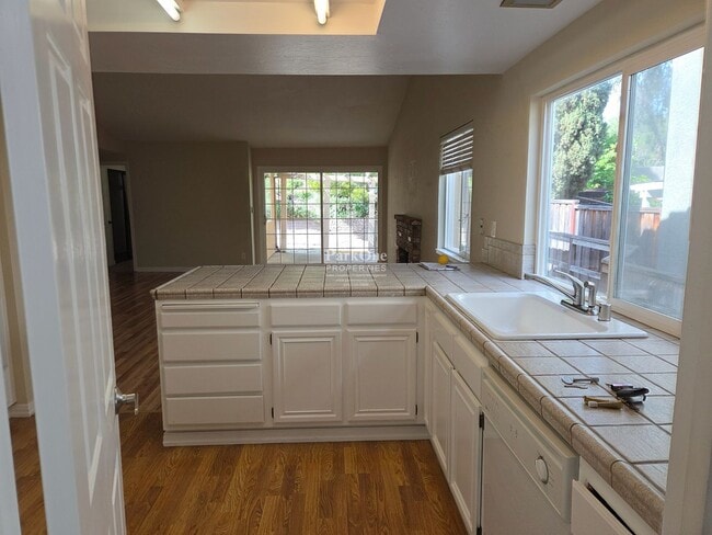 Building Photo - Single Level Home In Westside San Ramon