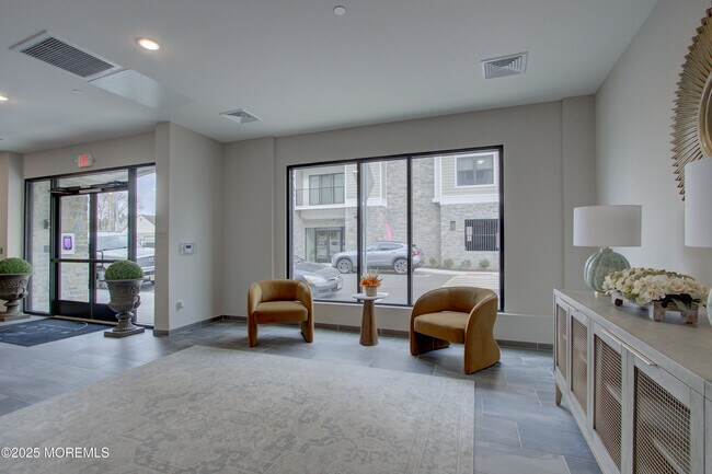 Building Photo - 258 Morris Ave