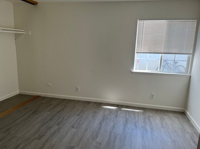 Building Photo - 1744 Noranda Dr