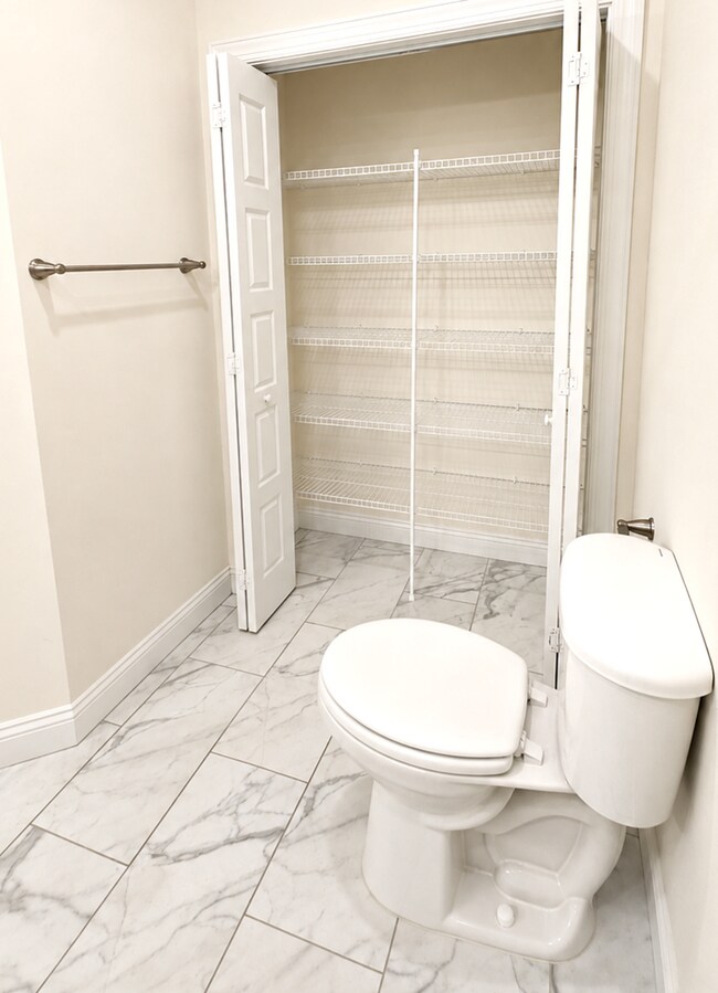 Building Photo - 949 Jackline Pl