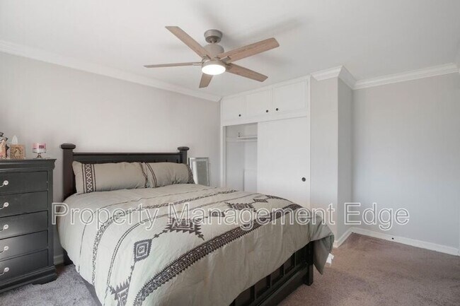 Building Photo - 25502 Jaclyn Ave