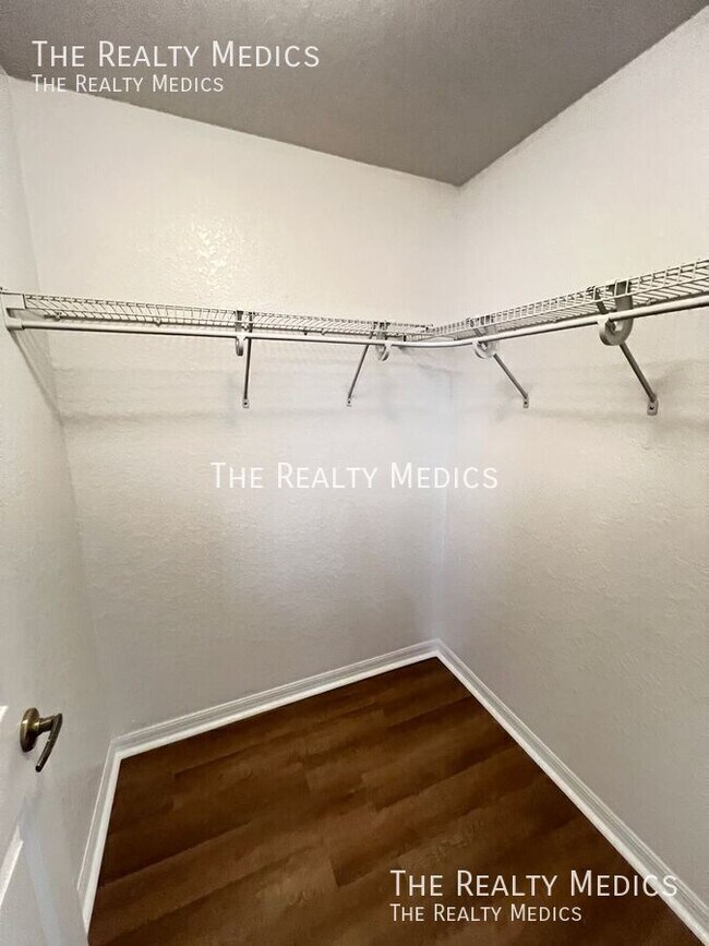 Building Photo - 8341 SW 135th Loop
