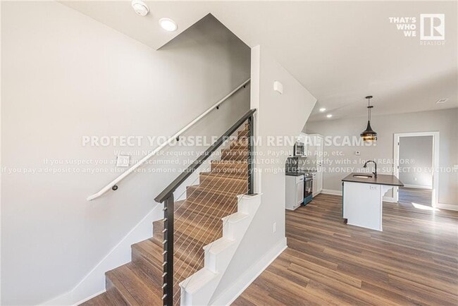 Building Photo - 1018 S Laramie Hts