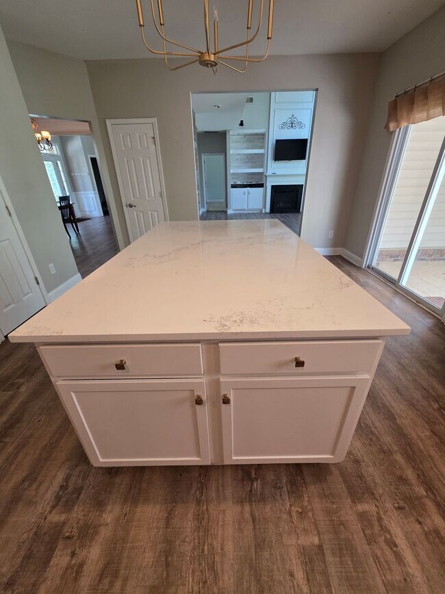 Building Photo - 177 Mill House Ln