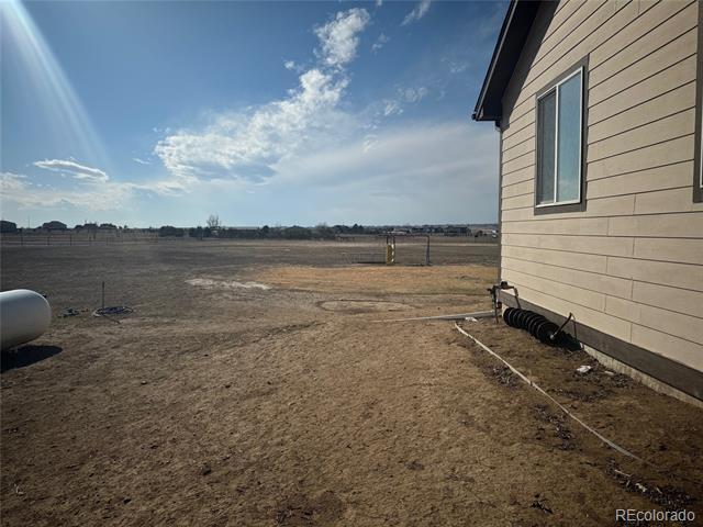 Building Photo - 15071 Prairie Red Ct