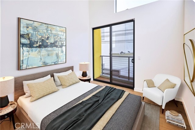 Building Photo - 929 E 68th St