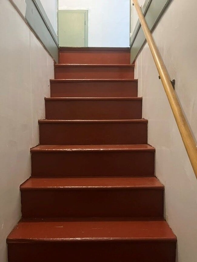 Building Photo - Spacious 3 bedroom home!