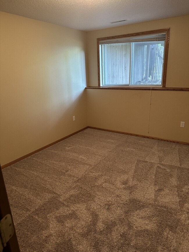 Building Photo - 3502 28th St SW