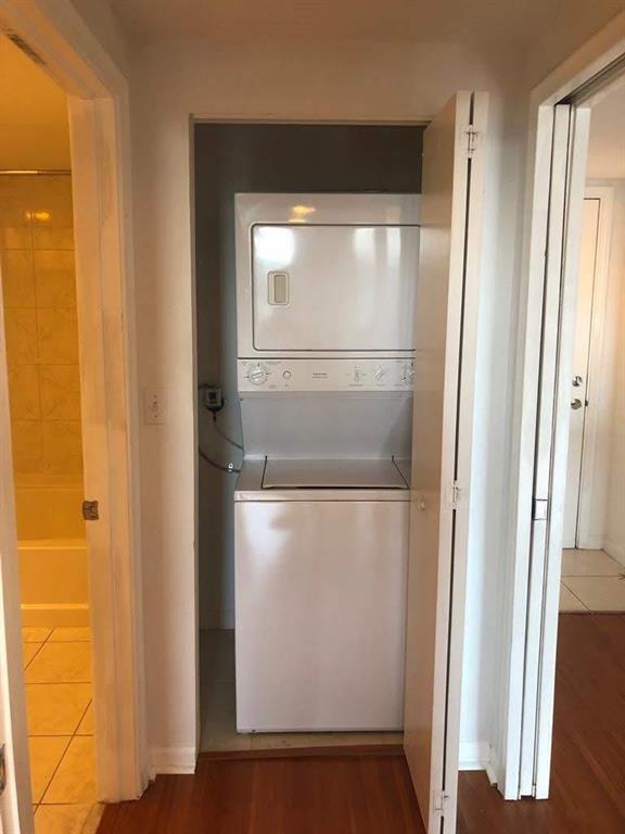 Building Photo - 18800 NE 29th Ave