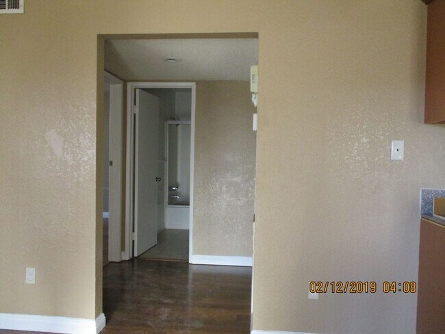 Building Photo - 2709 Villalovos Ct