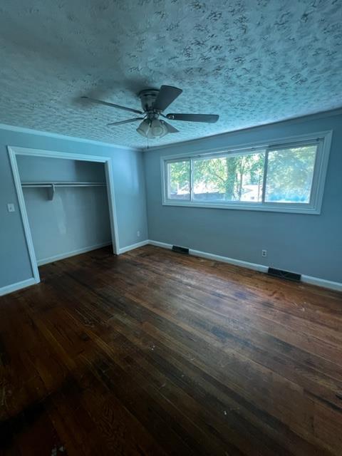 Building Photo - 804 Barbee Ave