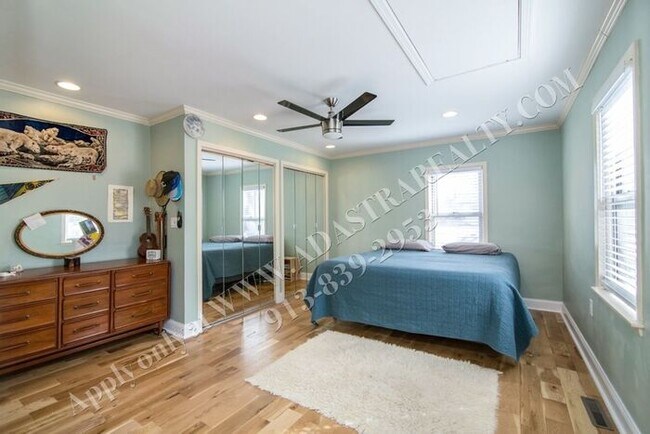 Building Photo - Beautiful Ranch Home in Brookside-Availabl...