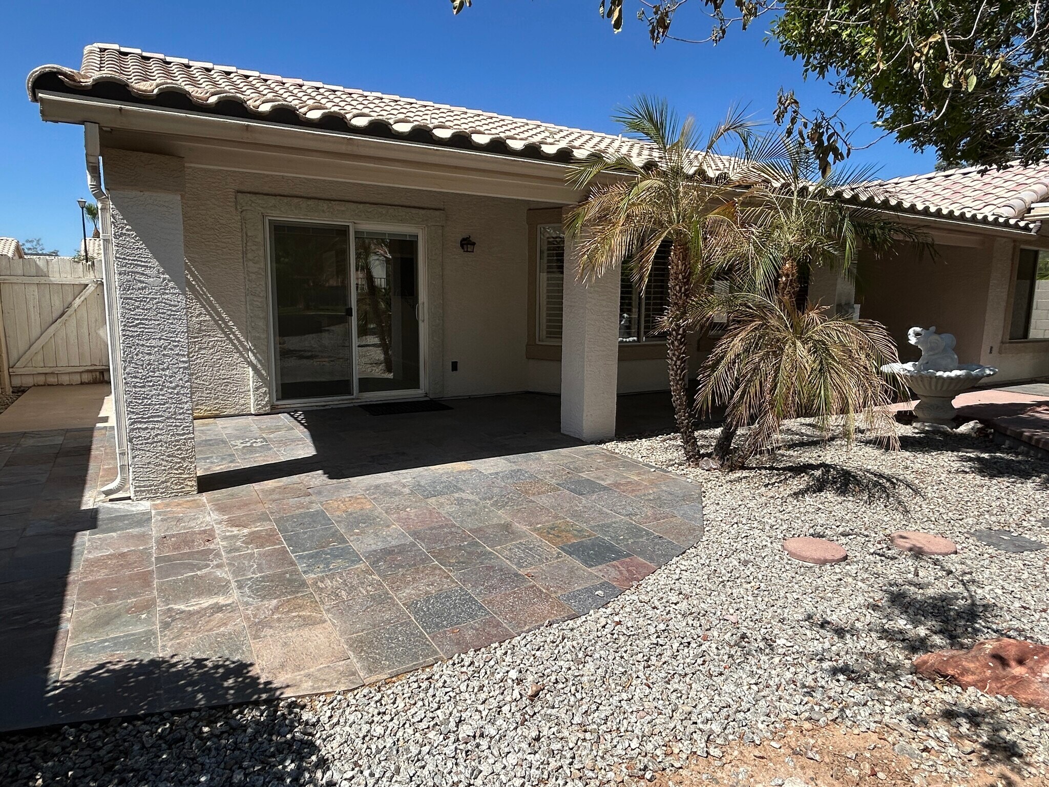 Building Photo - 7709 W Wahalla Ln