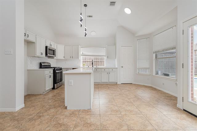 Building Photo - 7318 Harbor Dr