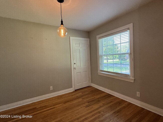 Building Photo - 249 Norbourne Blvd