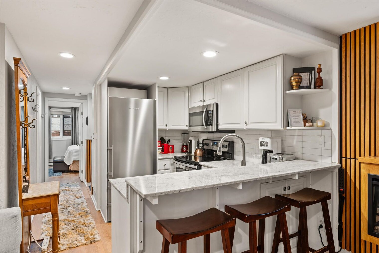 Building Photo - 711 S Galena St