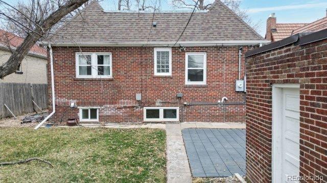 Building Photo - 712 Harrison St