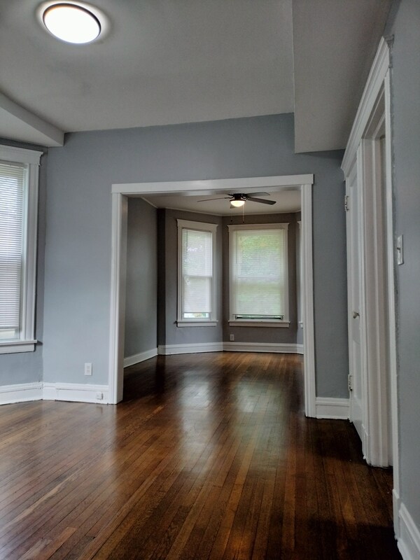 Building Photo - 6719 S Sangamon St