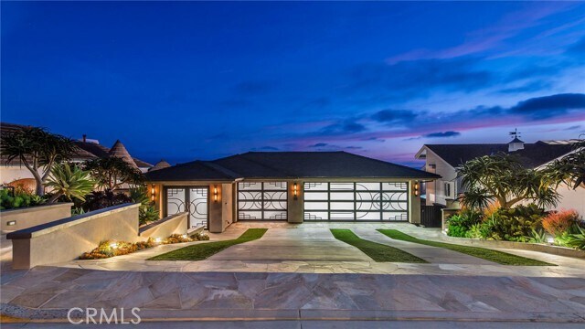 Building Photo - 26 S La Senda Dr