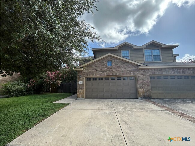 Primary Photo - 1137 Brown Rock Dr