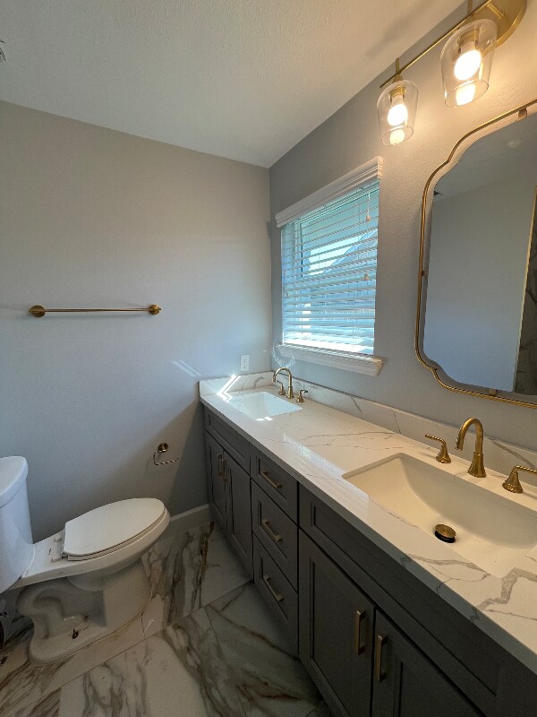 Building Photo - 1823 Shadow Bend Dr