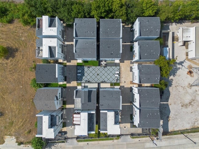 Building Photo - 8409 Hempstead Rd