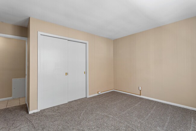 Bedroom 2 - 19425 Van Aken Blvd