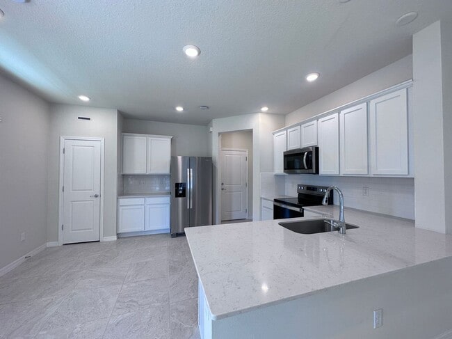 Building Photo - 2597 Bright Jewel St