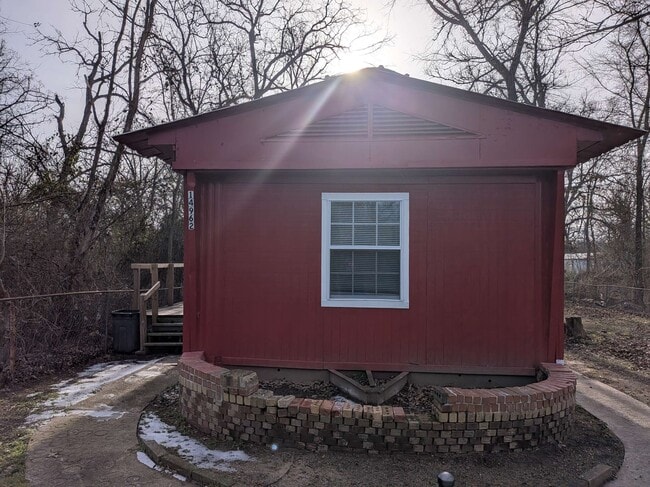 Building Photo - 14962 Goliad Dr